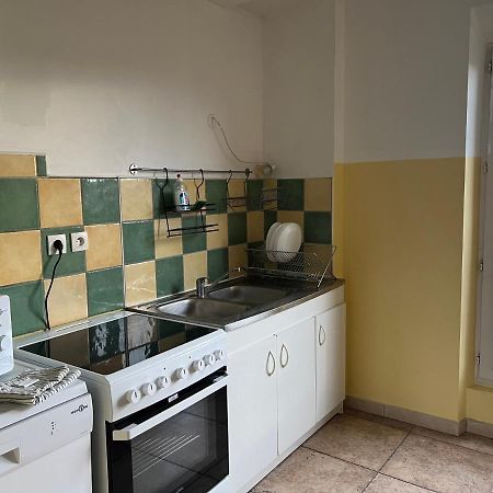 Le Relais De Saint Loup 1 A 66 Personnes Montereau-faut-Yonne Exterior foto