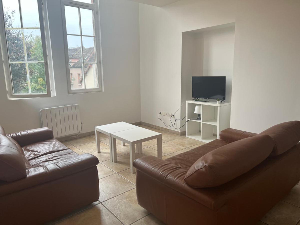 Le Relais De Saint Loup 1 A 66 Personnes Montereau-faut-Yonne Exterior foto